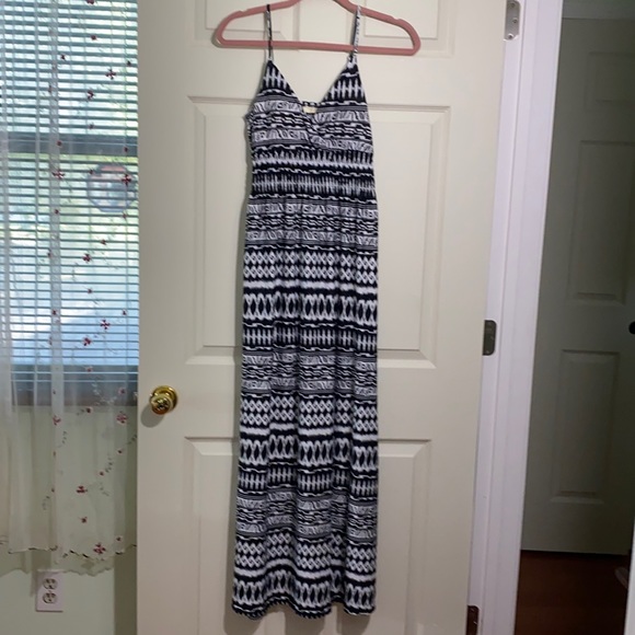 Bobbie Brooks Summer Maxi - Picture 1 of 3